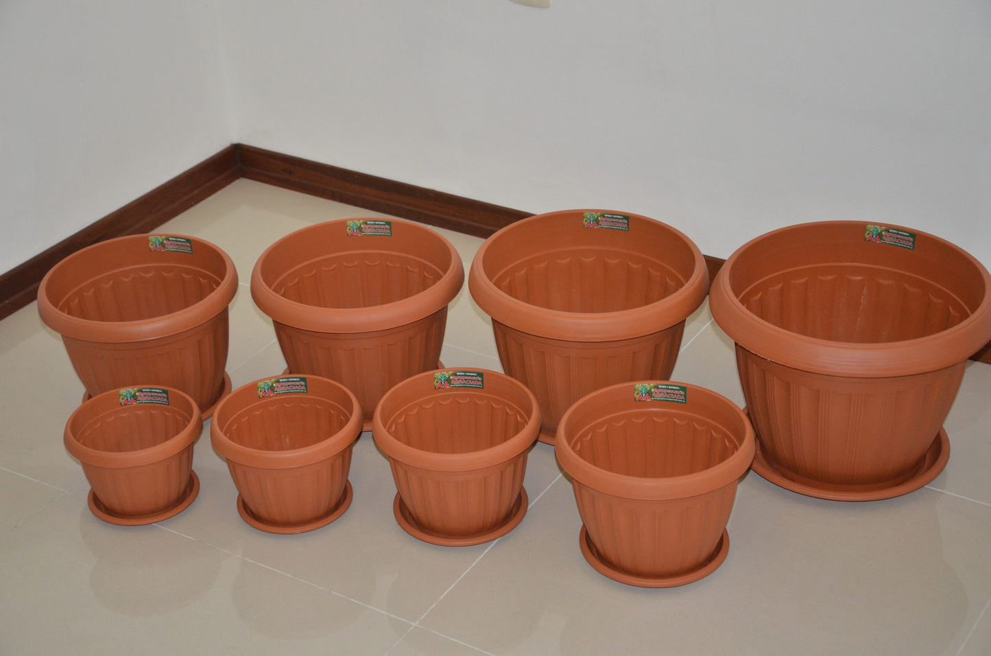 Maceta con Plato 25 x 20 cms Terracota